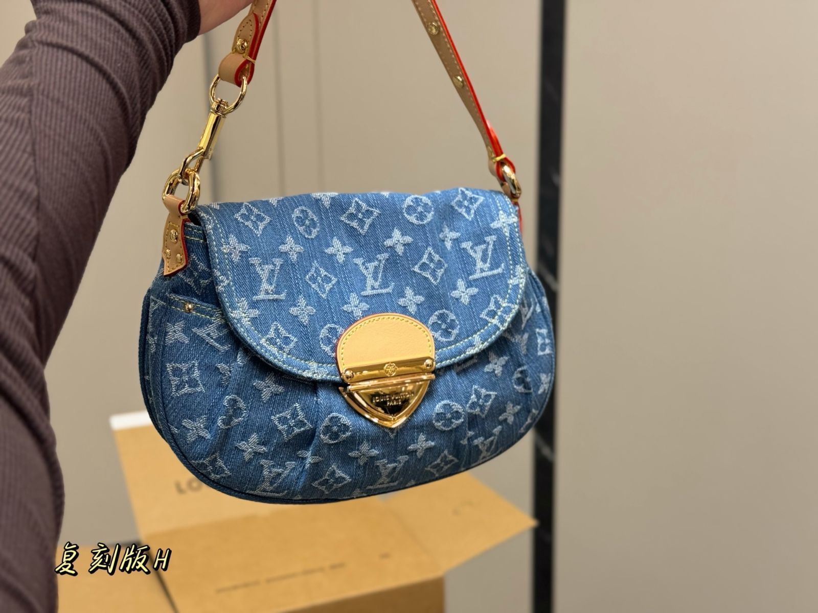 今日特価】Louis Vuitton Denim Inflatables ルイ ヴィトン デニム 