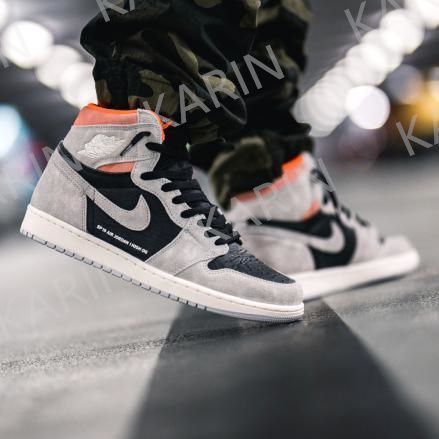 NIKE ナイキ エアジョーダン1 レトロ ハイ ハイパー クリムゾン