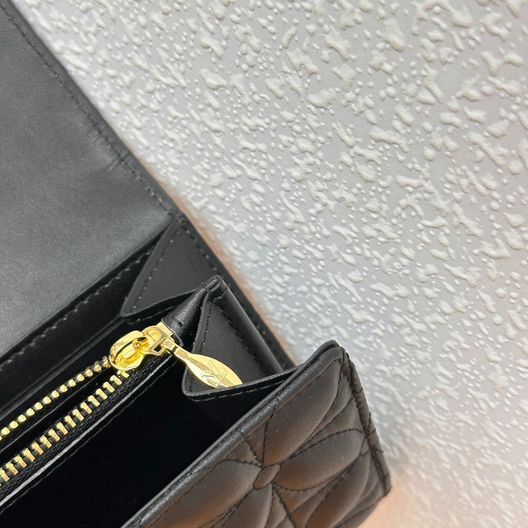 【今日特価】M11417 Nano No? ウォレット, モノグラム刺繍, ブラック, コンパクトで実用的なデザイン！[本日特価|新品未使用品]