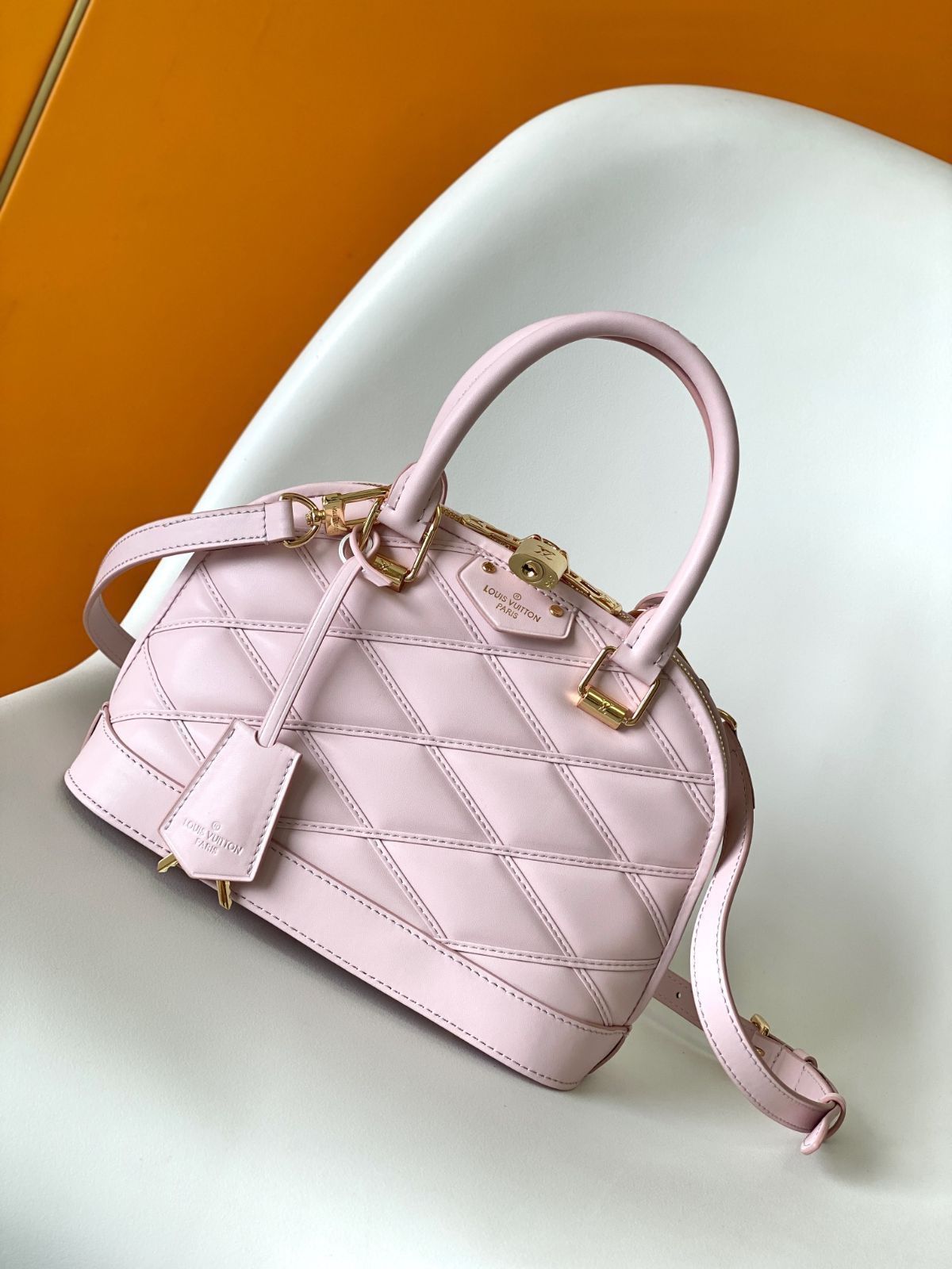 LVバッグ、ショルダーバッグ、トラベルバッグ、ハンドバッグ、バックパック