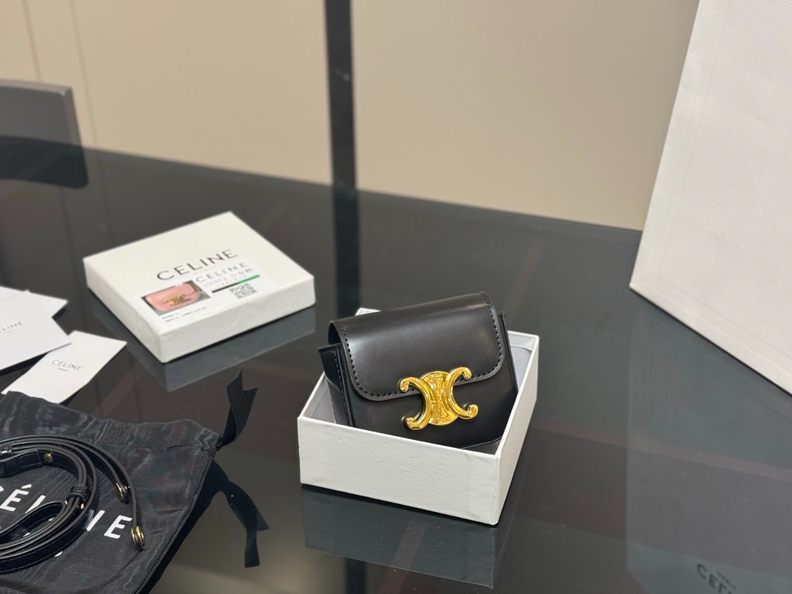【今日特価】Celine ミニコインポーチ（牛皮）Cute Design-WTO輸入3