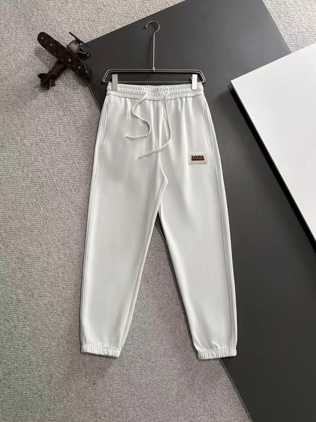 【今日特価】ZEGNA 2025SS ロゴ カジュアルパンツ