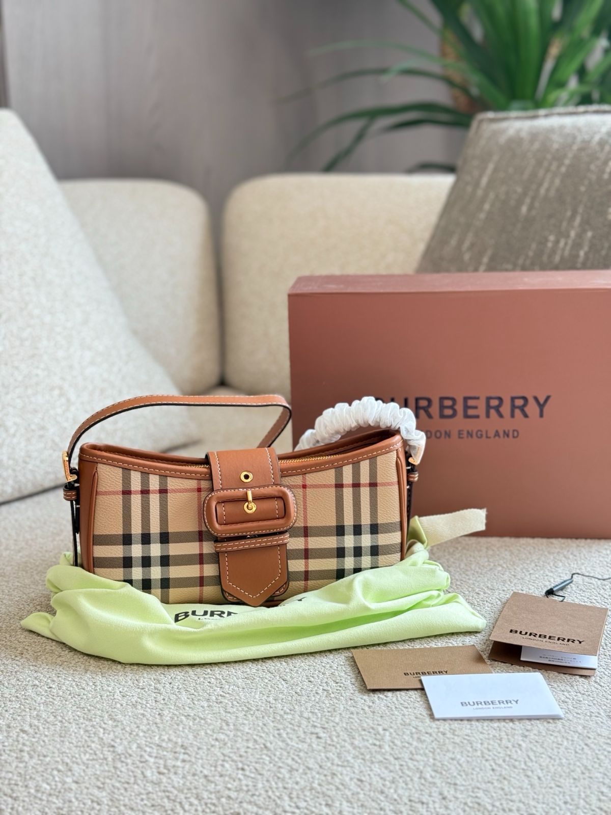【今日特価】Burberry Checkered Summer Bag・バーバリー チェック サマー バッグ-WTO輸入3
