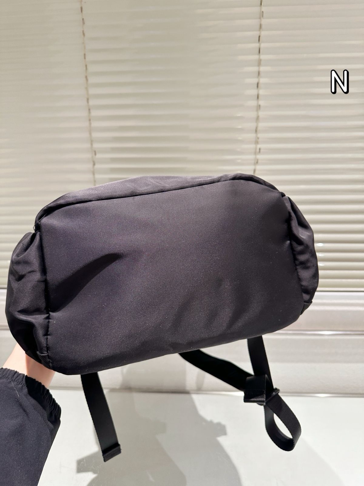 【今日特価】Lululemon New Crew バックパック 22L-WTO輸入1