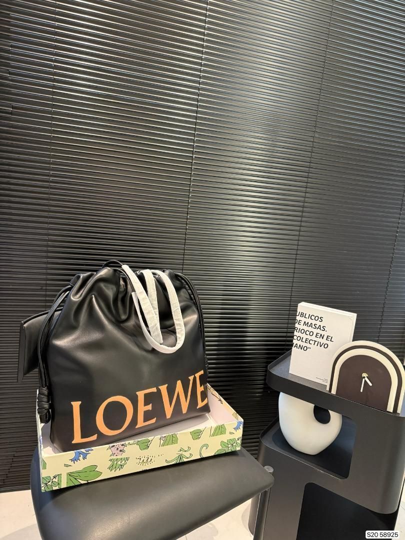 美品 LOEWE ハンドバッグ ファッション