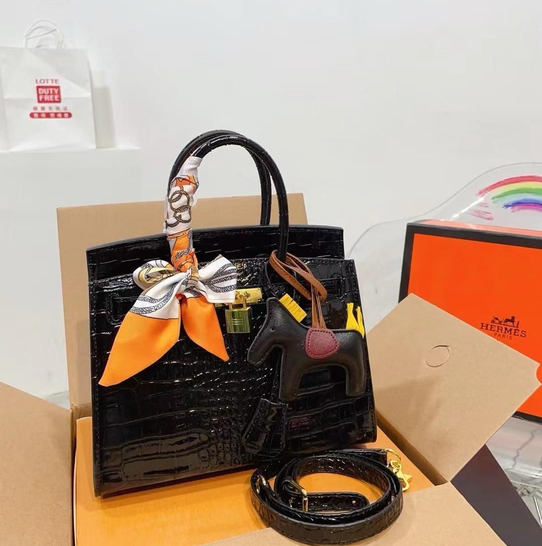 高品質エルメス/Herm?s 高級クロコダイル柄 バーキンバッグ 高級品質 ショルダーバッグ ハンドバッグ クロスボディバッグ
