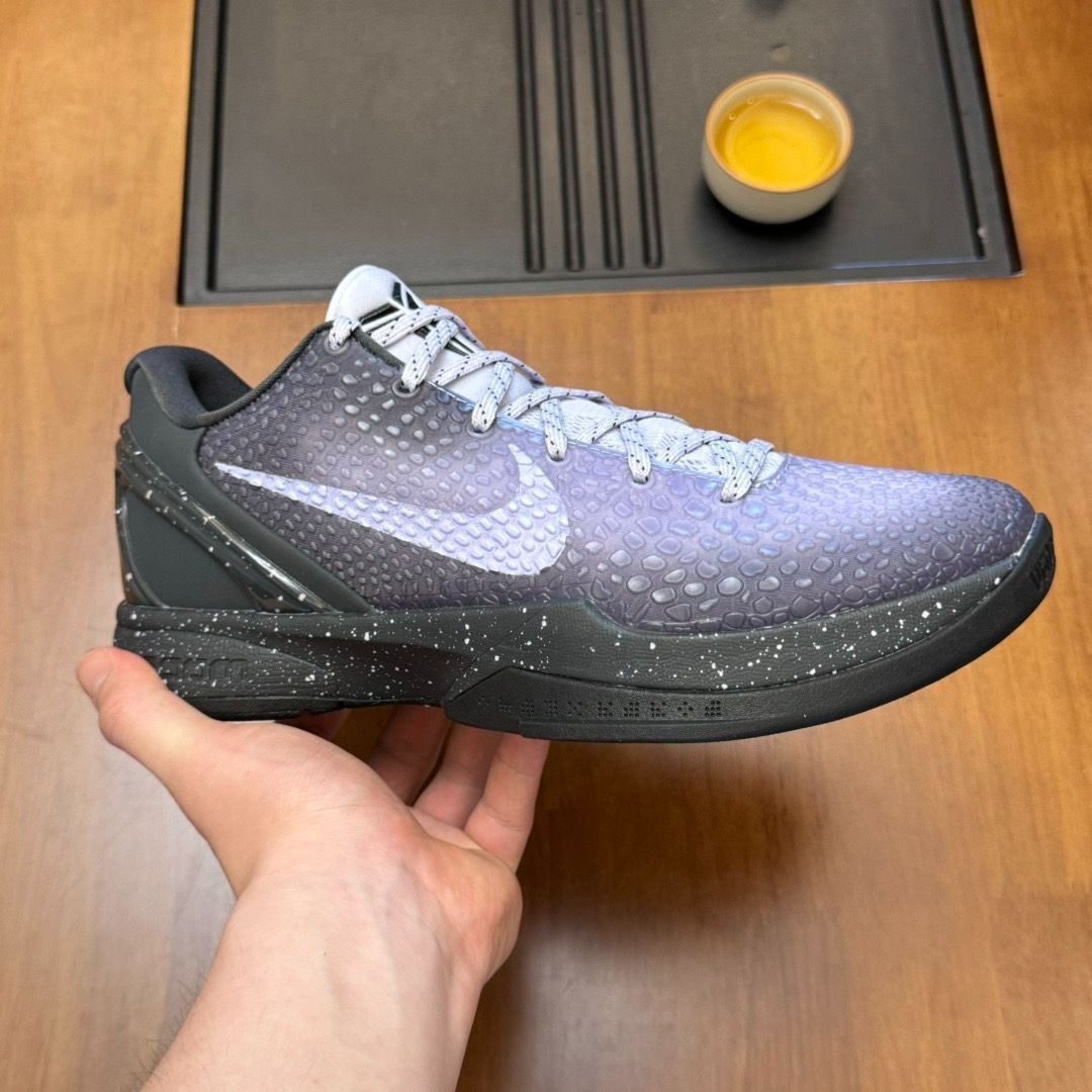 大特価???即購入??新品箱付 未使用 Nike Zoom Kobe 6 Protro EYBL 