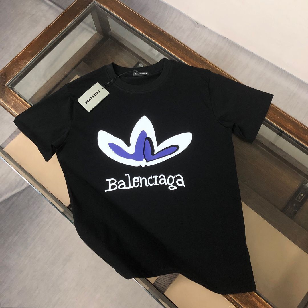 【本日限定特価】BALENCIAGA 春夏 ロゴプリントTシャツ [本日特価|新品未使用品]-WT0輸入
