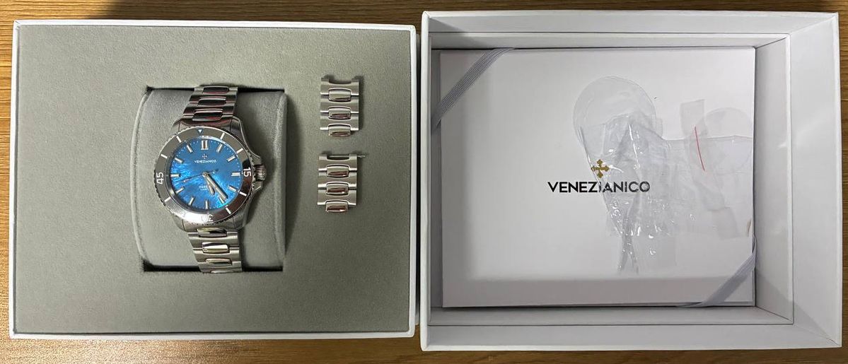 ベネチアニコ・ネレイデ・タングステノ 39mm ブルー