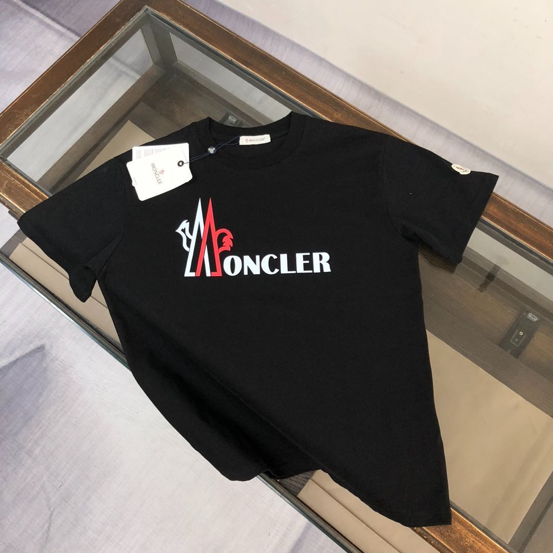 【本日限定特価】MONCLER 春夏 カップルTシャツ ブラック/ホワイト [本日特価|新品未使用品]