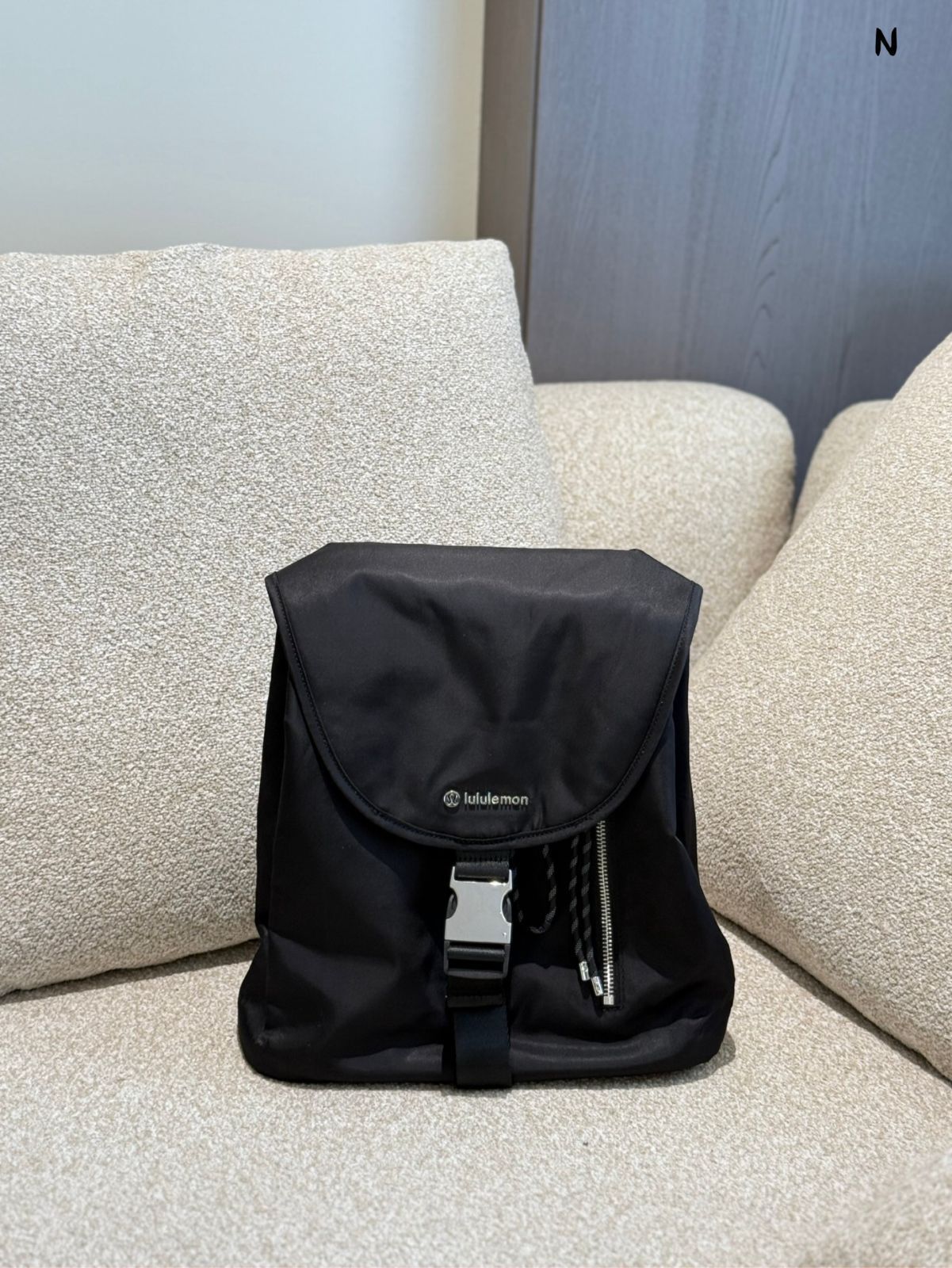【今日特価】Lululemon ドローストリング バケットバックパック - モダンな収納アイテム-MM輸入