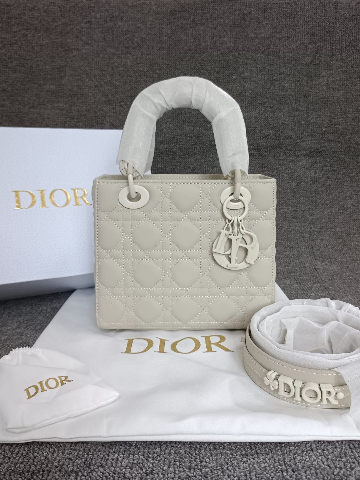 Dior レディディオール MY ABCDIOR カナージュ バッグ