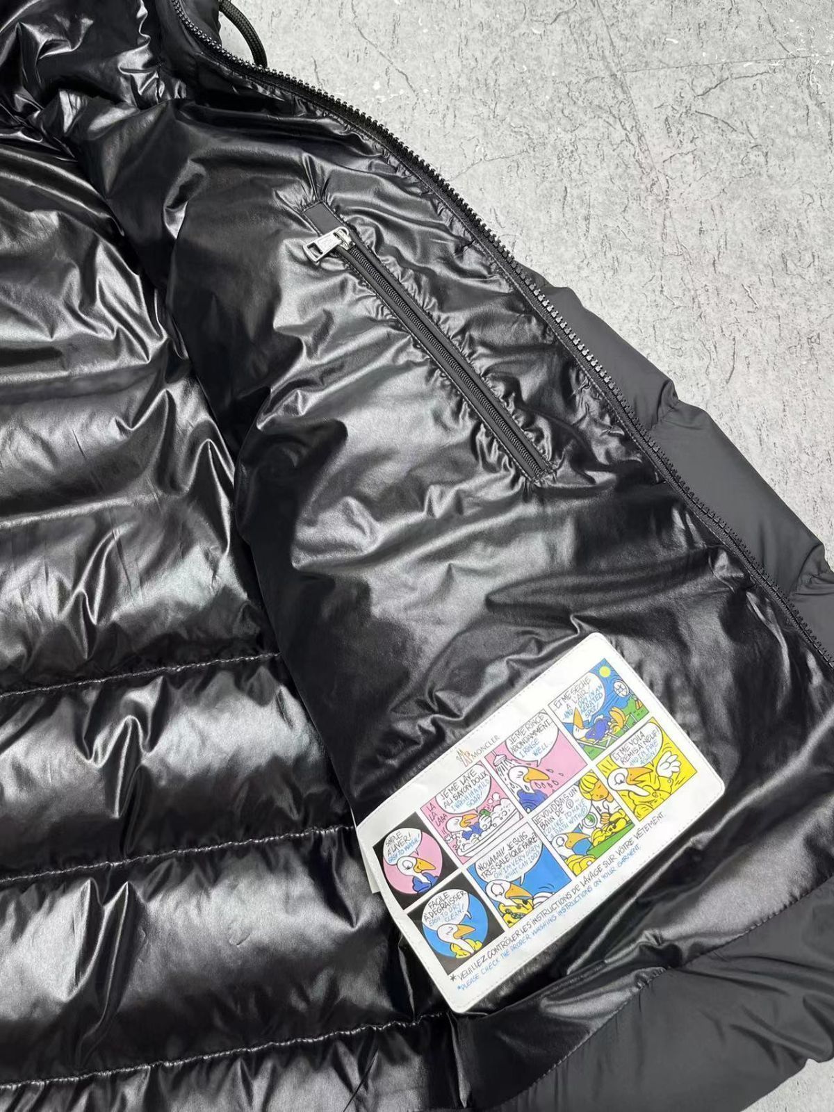 MONCLERモンクレール　メンズ　ダウンジャケット｜本日限定特価｜新品未使用