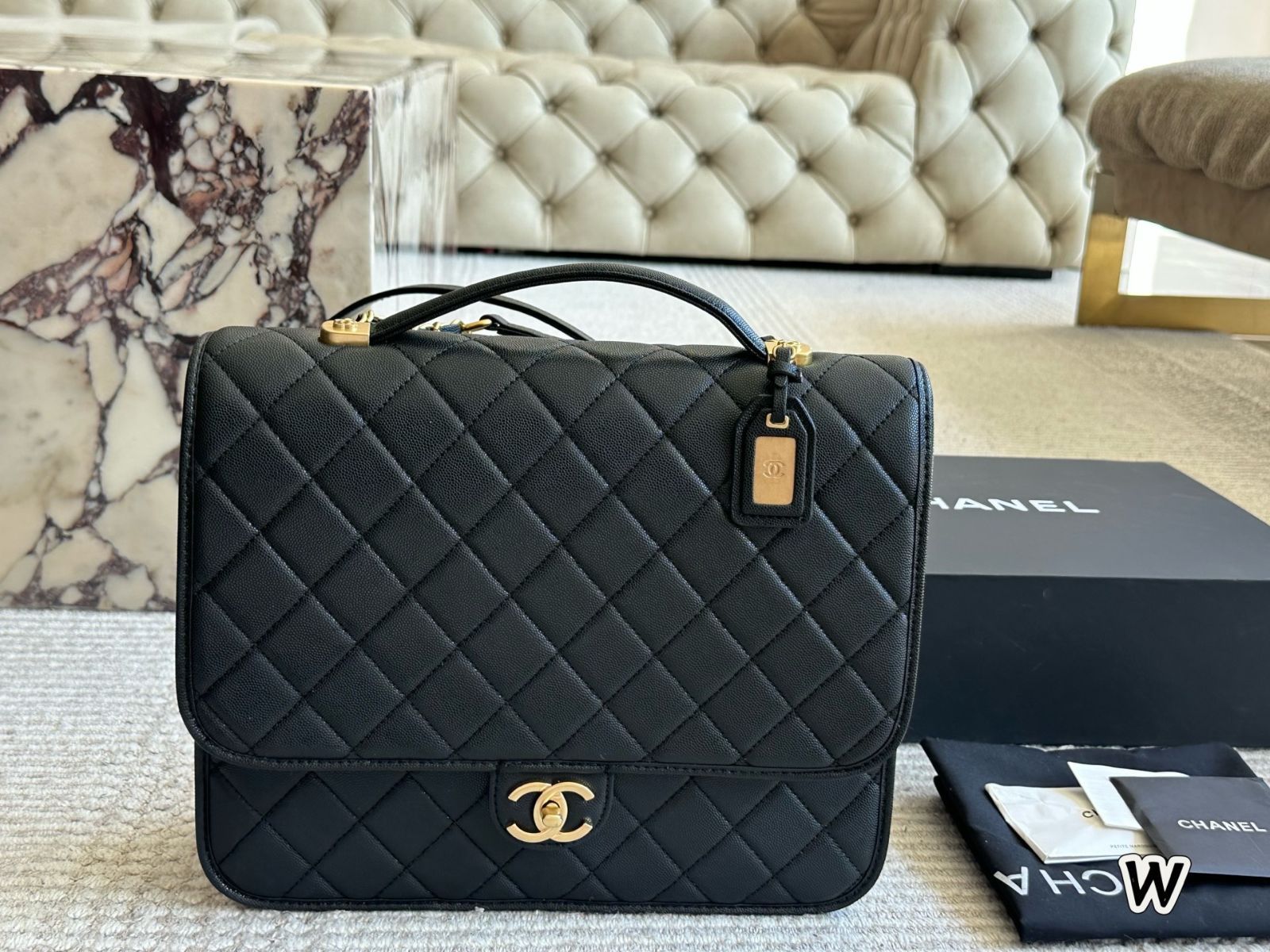 CHANEL 22K キャビアスキン バックパック ? 31×26cm [本日特価|新品未使用品]