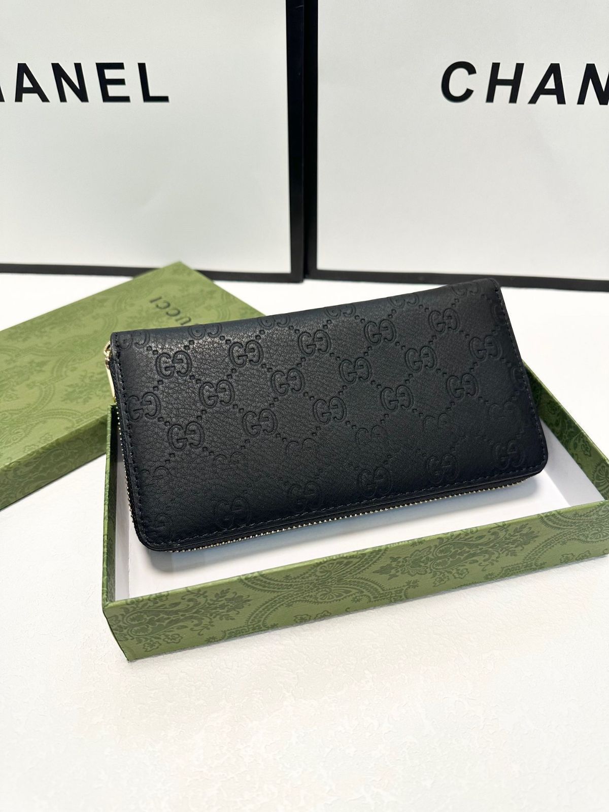 GUCCIグッチクラシック財布、銀行カードバッグ、ゼロ財布、マルチャカードビット大容量[本日特価|新品未使用品]