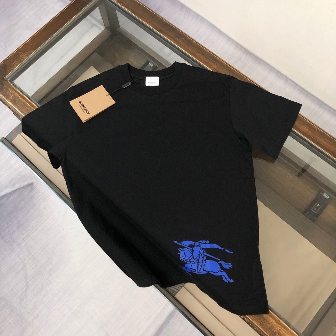 【本日限定特価】Burberry 戦馬騎士プリント クルーネックTシャツ - カップル対応 [本日特価|新品未使用品]
