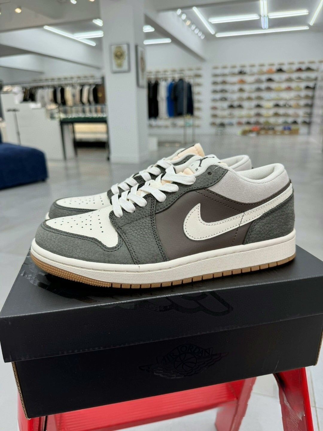 お値下げしました??即購入Nike Air Jordan 1 Low 