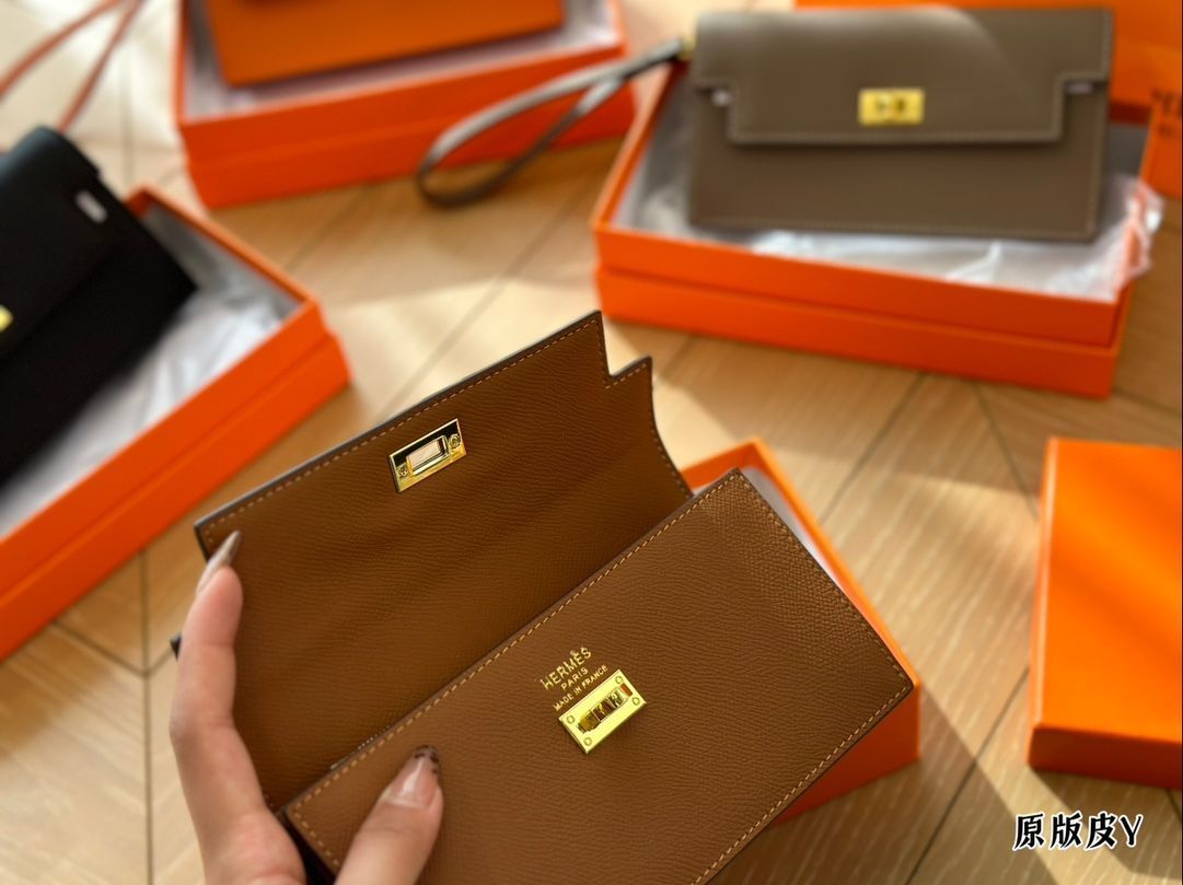 【本日限定特価】エルメス ケリー トゥーゴー ゴールドブラウン 19×9cm 専用ボックス付き[本日特価|新品未使用品]
