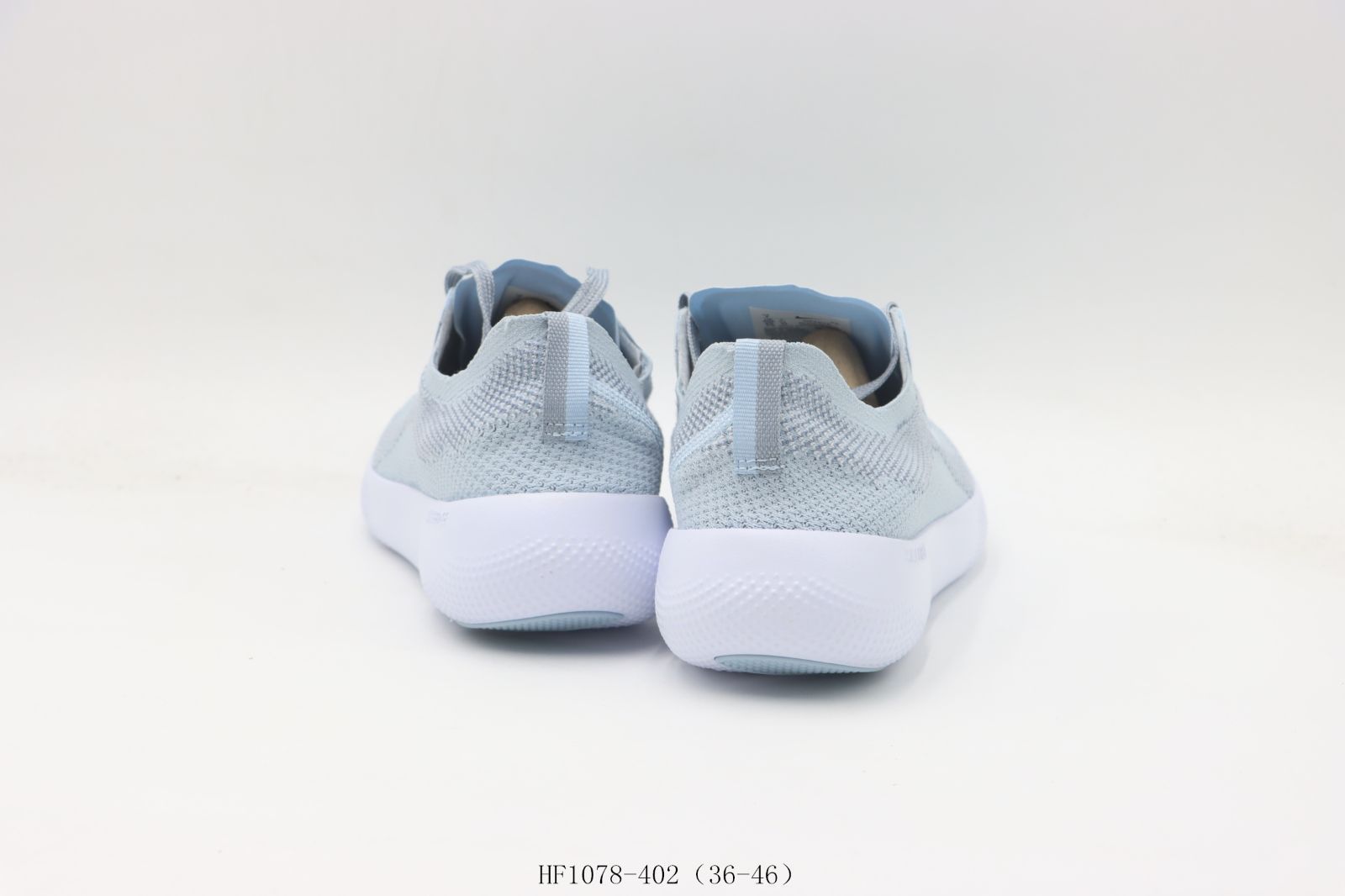 【今日特価】ナイキ ランニングシューズ 藍白 HF1078-402（Blue and White）