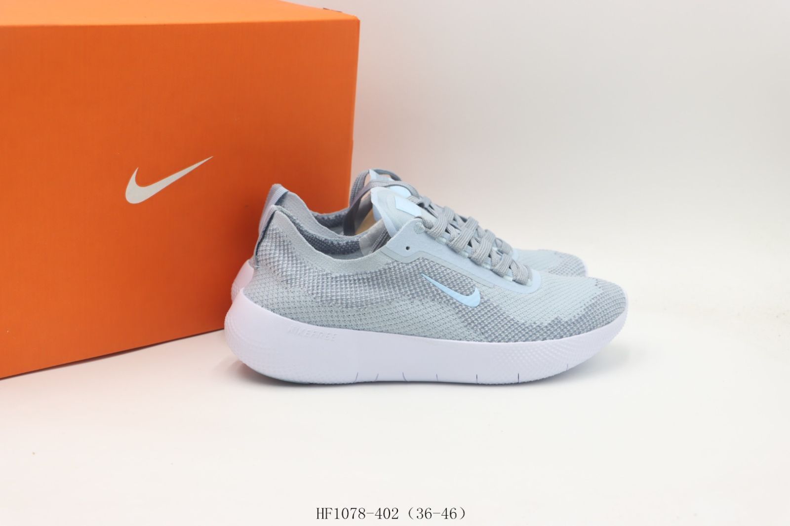 【今日特価】ナイキ ランニングシューズ 藍白 HF1078-402（Blue and White）