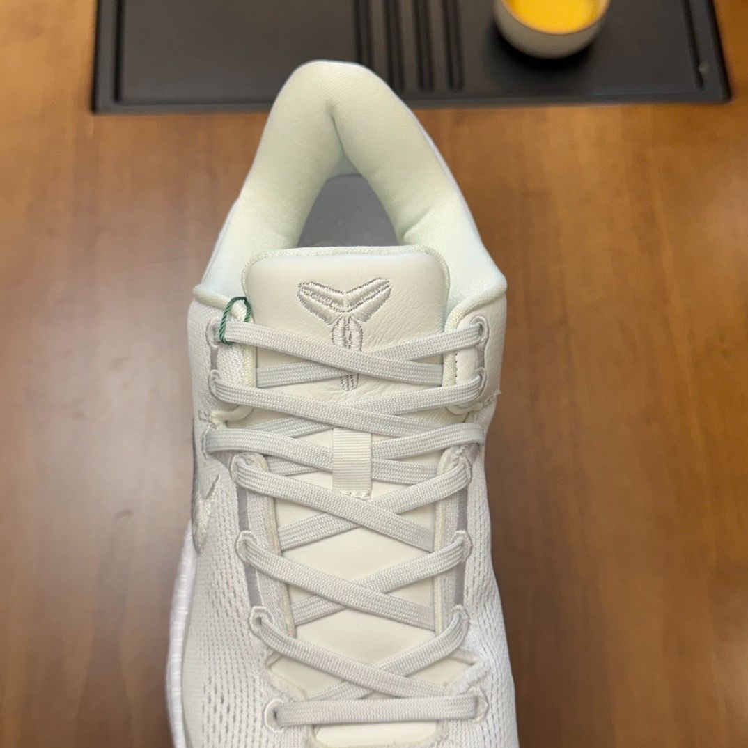 ?大特価???即購入箱付??新品 未使用 NIKE ZOOM KOBE 8 PROTRO HALO FJ9364-100
