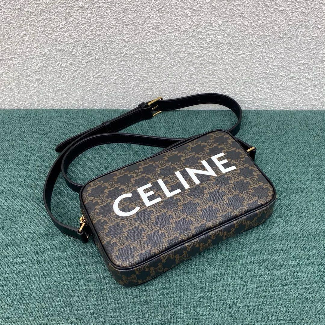 CELINE セリーヌ　ショルダーバッグ！-WT0輸入