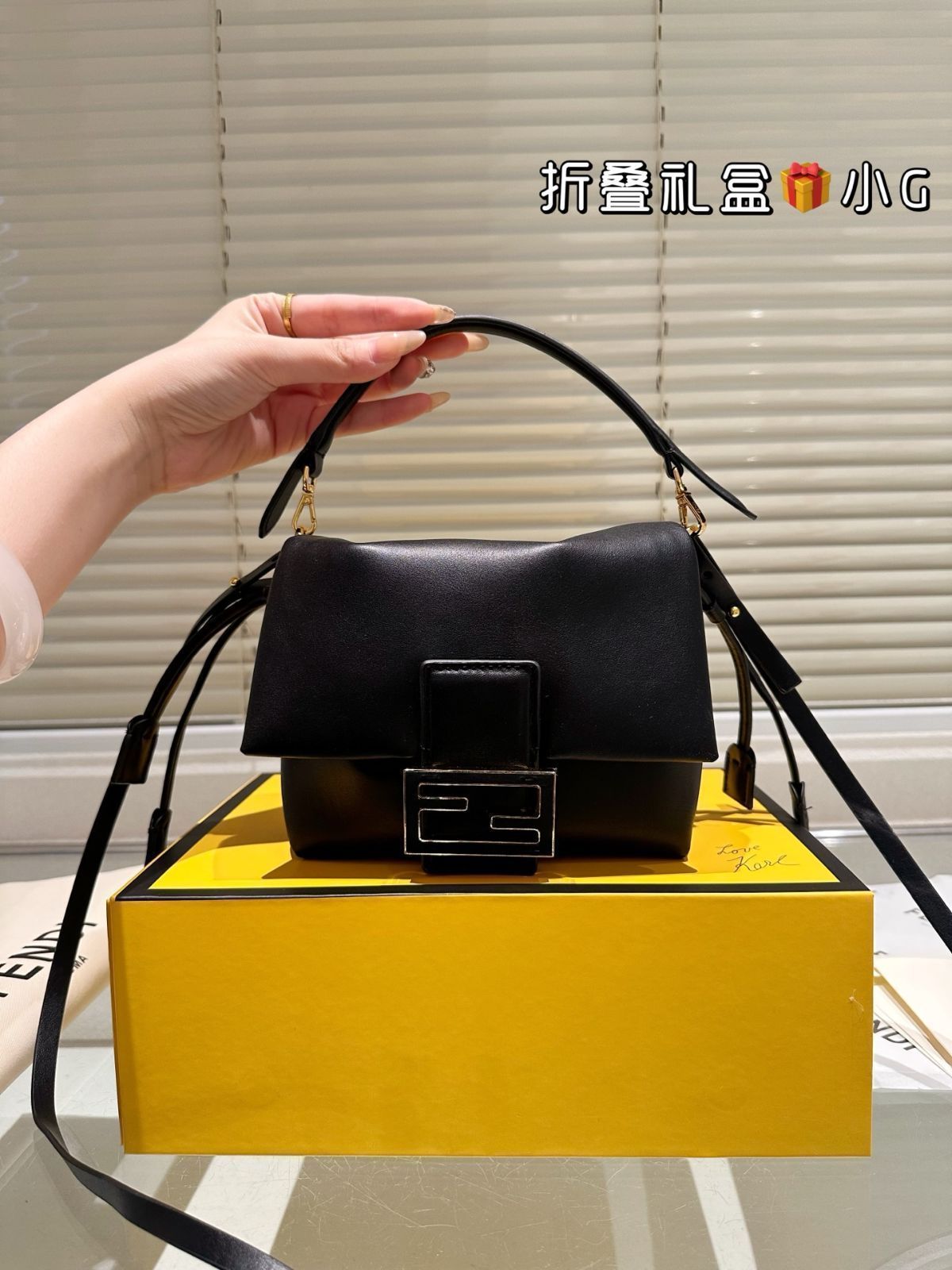 【今日特価】Fendi Baguette フェンディ バゲット 新作
