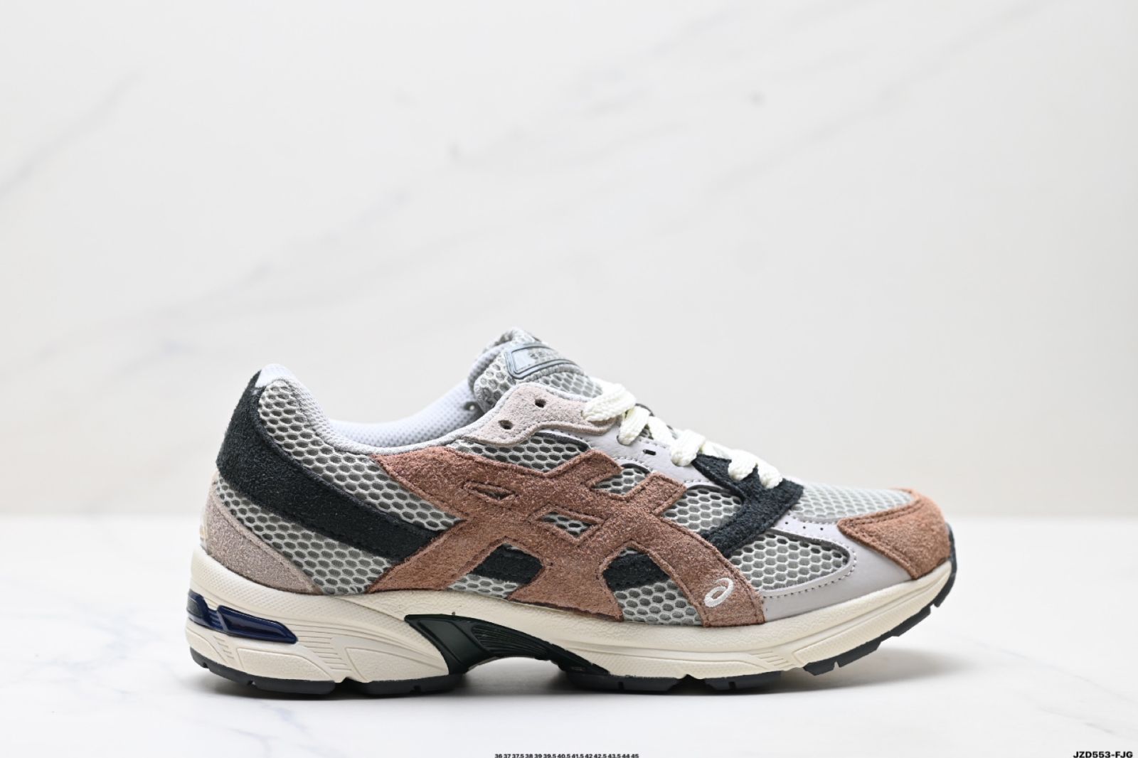 【今日特価】ASICS アシックス 新作 男女兼用ランニングシューズ GEL-1130 レトロクッション 通気性抜群 スポーツカジュアルシューズ！