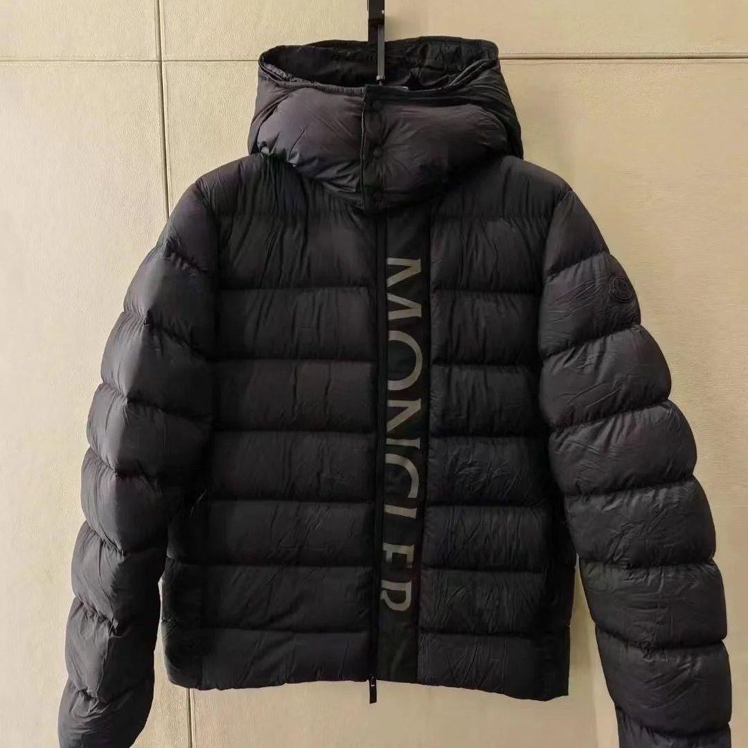 MONCLER モンクレール ダウンジャケット｜本日限定特価｜新品未使用