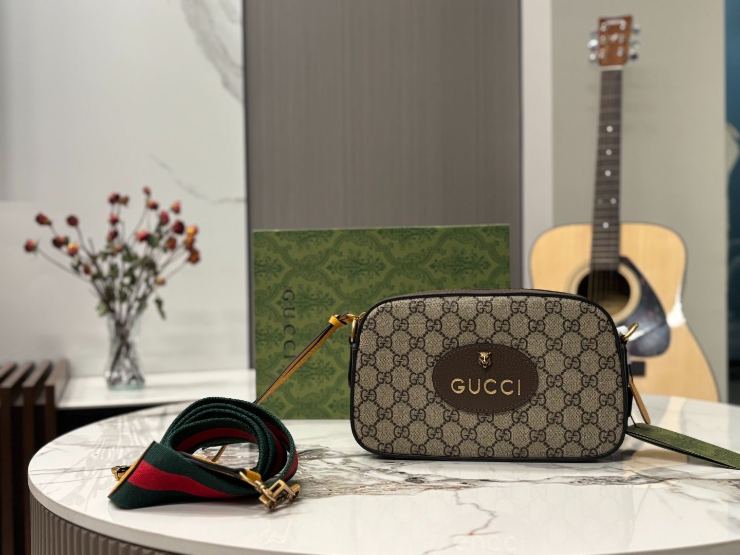 【今日特価】Gucci Tiger Head Camera Bag グッチ タイガーヘッド カメラバッグ