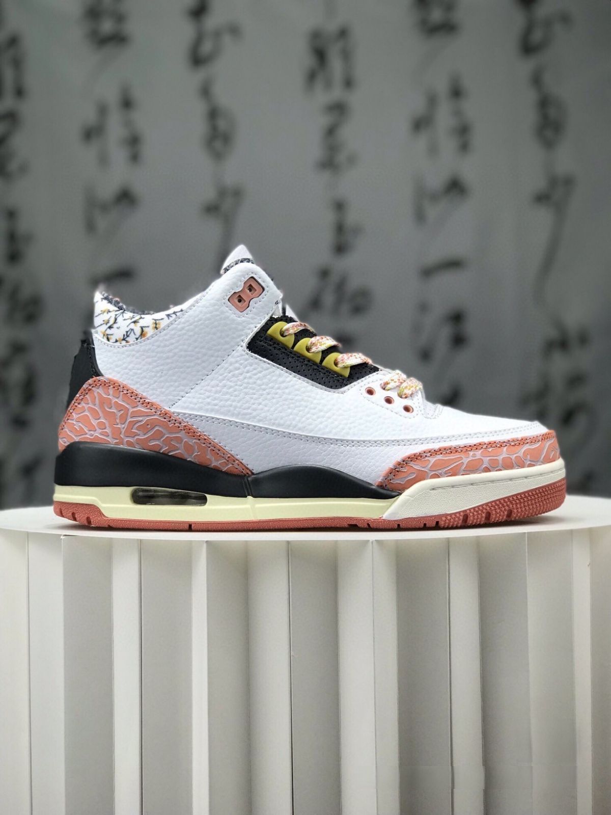 お値下げしました??即購入?? AIR JORDAN 3 RETRO “Vintage Floral” 441140-100 男女兼用ジョーダン