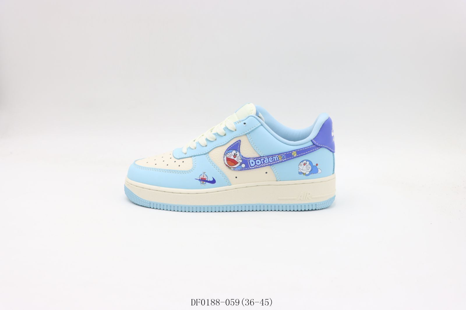 【今日特価】Nike ナイキ スケートシューズ DF0188-059 ブルーホワイト ドラえもん