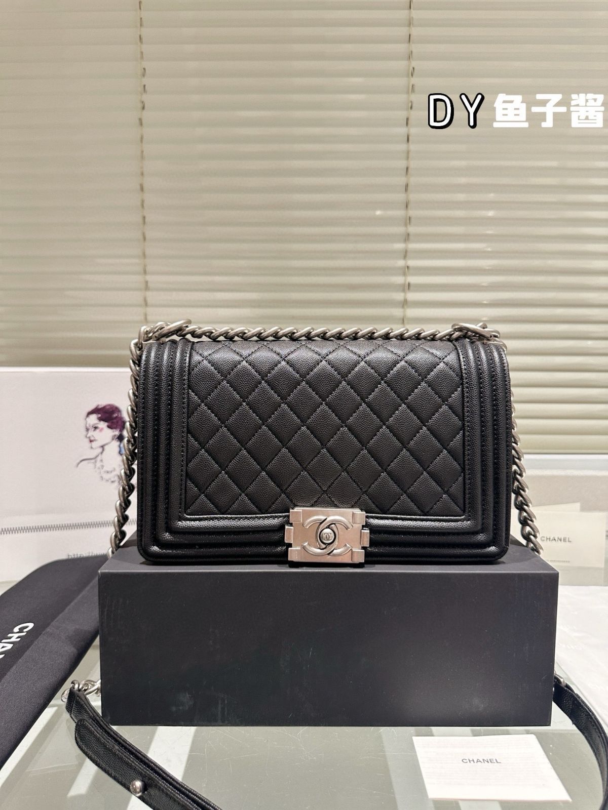 【今日特価】CHANEL 23A Leboy ミニバッグ ライチレザー（26cm）
