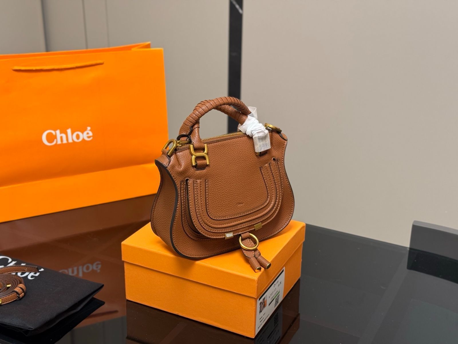 【今日特価】Chlo? Saddle Bag クロエ サドルバッグ（22×17cm）スターコピー