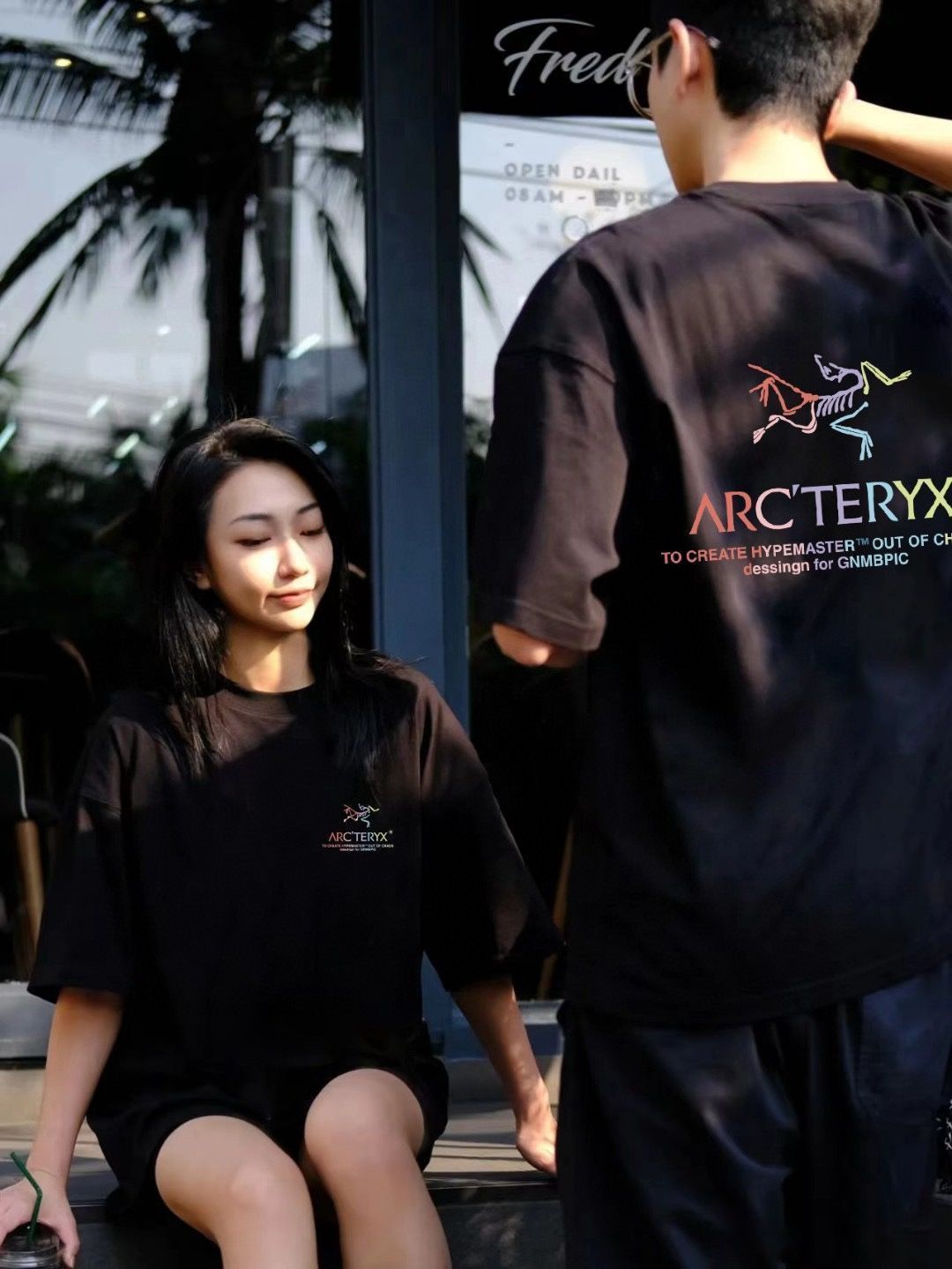 ARC'TERYX（アークタリクス）最新モデル カラーロゴ 大ロゴアルファベット 男女兼用カップル向けショートスリーブ T シャツ