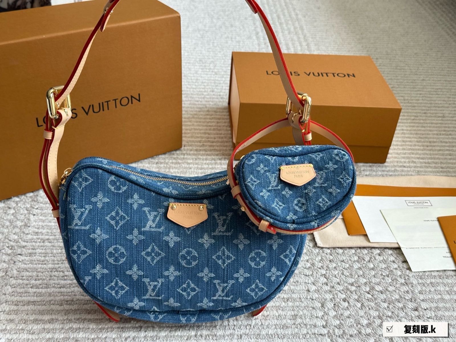 【今日特価】LV Monogram ホーンストラップ アジャスタブル スナイプバッグ with ミニチュアチャームバッグ サイズ：24×15cm
