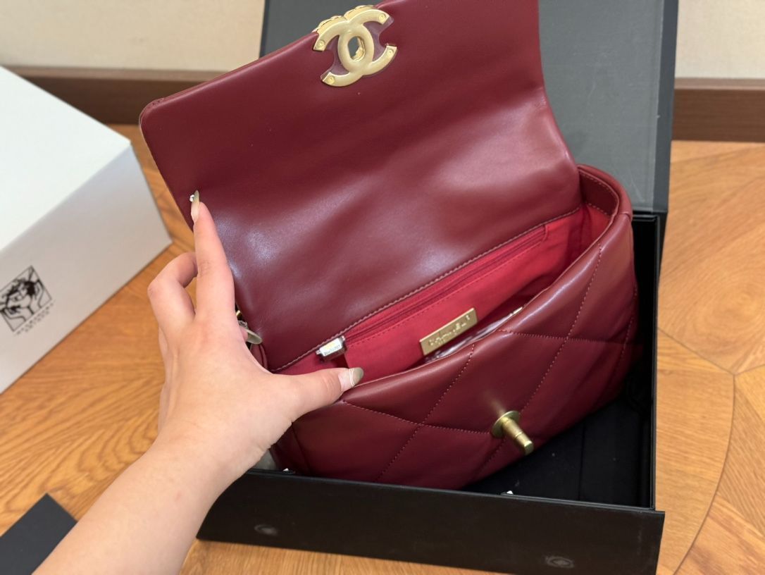 シャネル19 bag/ハンドバッグ、バックパック、小銭入れ、手首バッグ、ショルダーバッグ