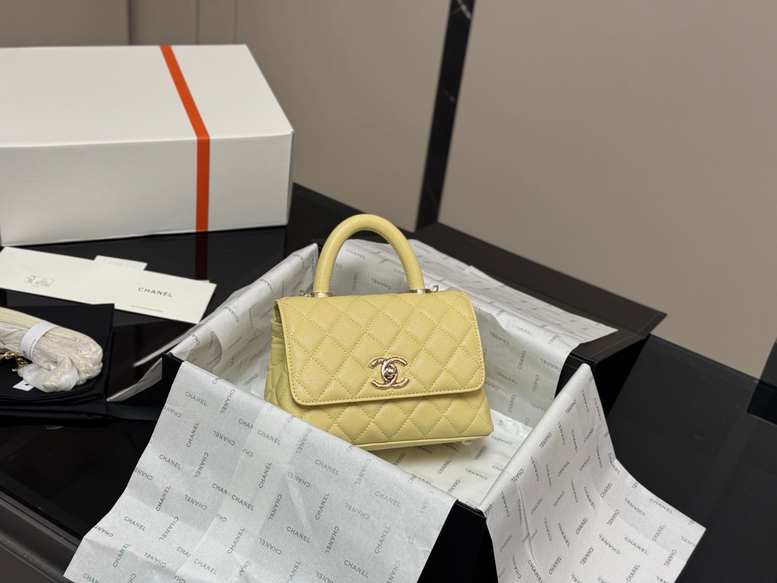 【今日特価】Chanel Coco Handle Bag / シャネル ココ ハンドル バッグ