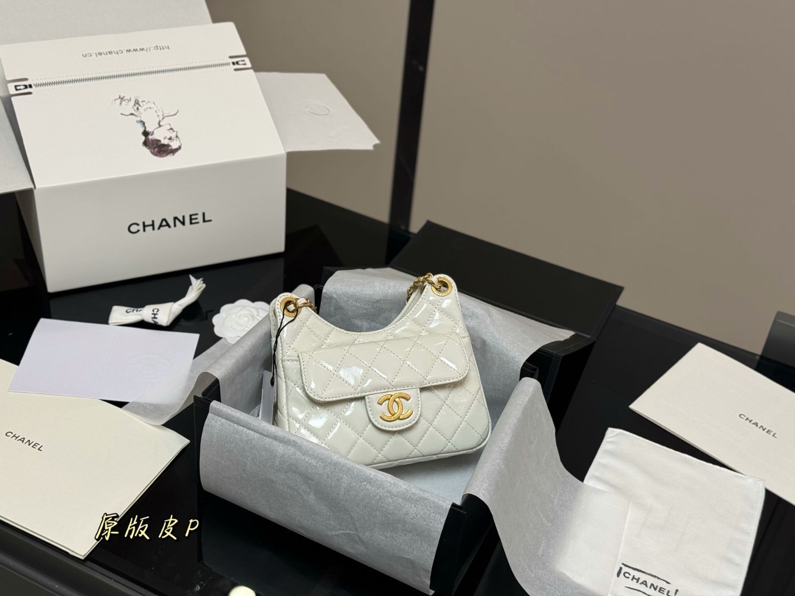 【今日特価】Chanel 23C Hippie Hobo Bag チャネル 23C ヒッピーホーボバッグ