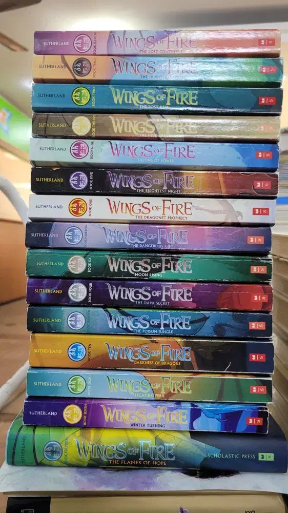 WINGS of FIRE SCHOLASTIC 15巻 セット 子供向けの本 中古本