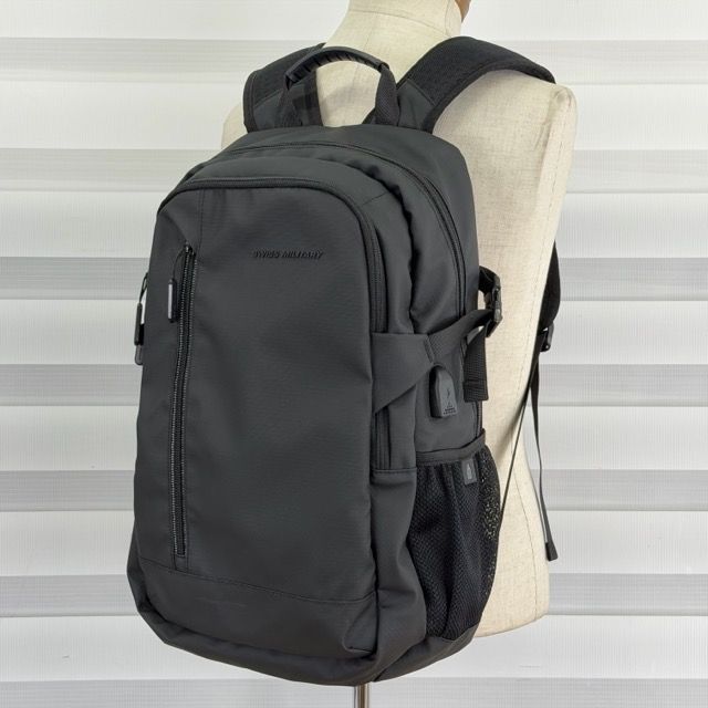 展示品 SWISS MILITARY スイスミリタリー バックパック SM-QCB01 容量 約26L ブラック リュック 撥水素材 ＃82709【中古】/517195