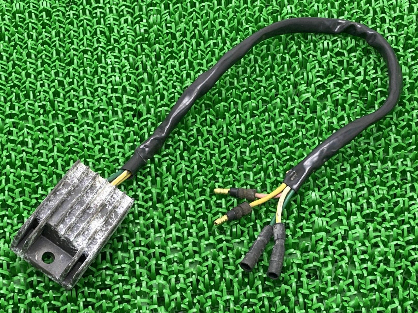 XLR250R レギュレター ホンダ 純正 中古 MD22 TLM200R TLM220R レギュレーター Ei