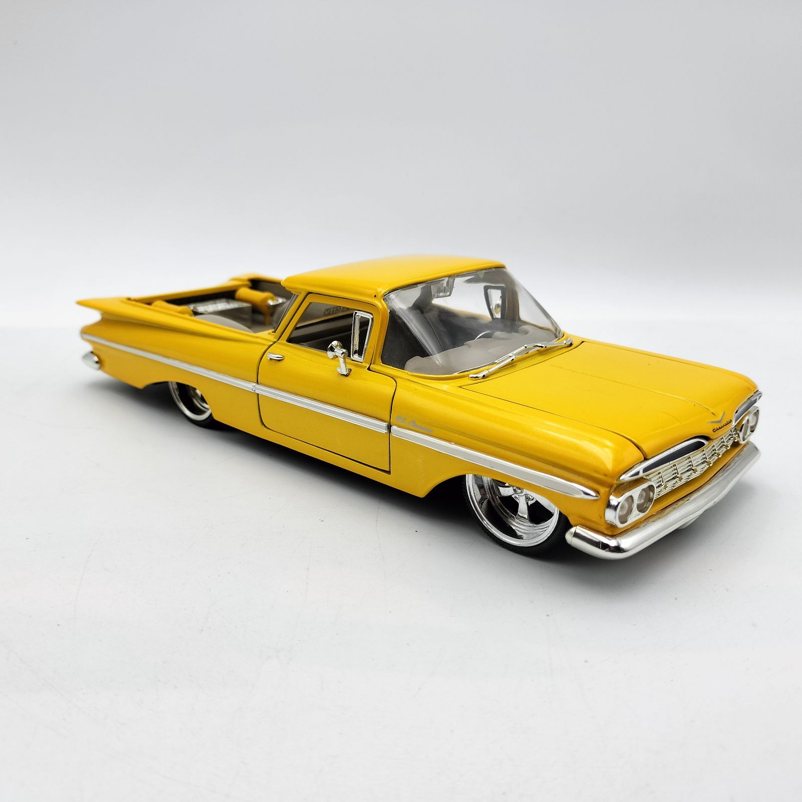 1959 シボレー エルカミーノ イエローJada Toys 1/24 DUB CITY ダイ