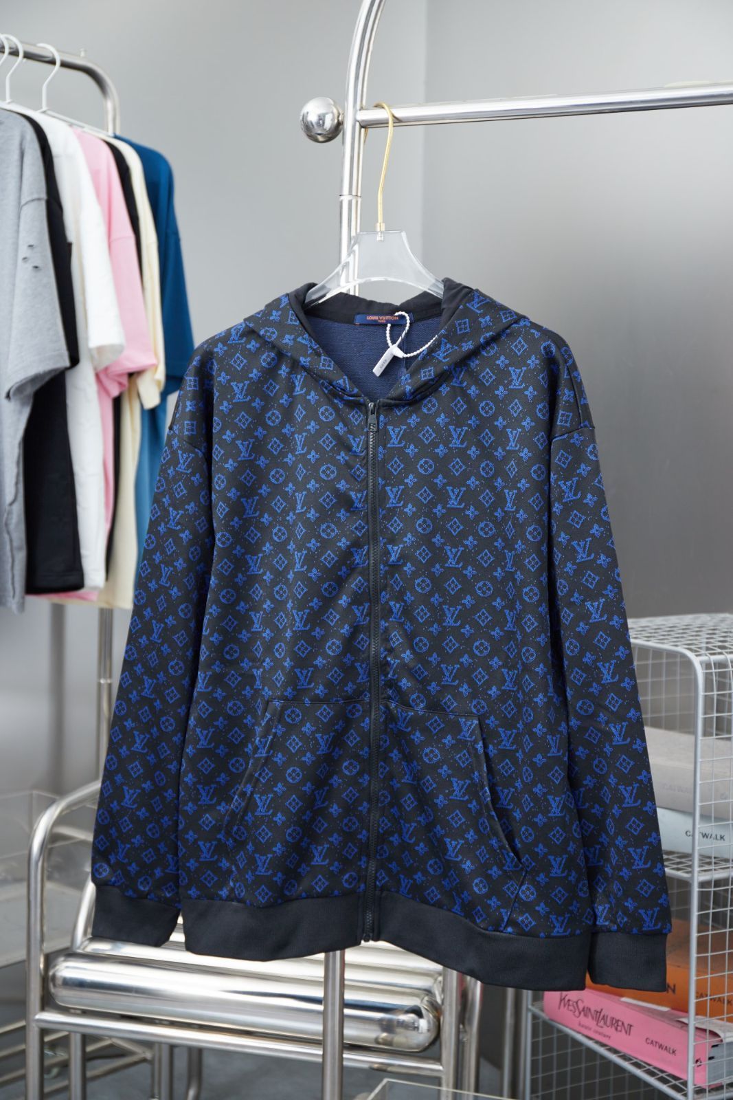【本日限定特価】Louis Vuitton 2024FW メンズ＆レディース フーディー モノグラムジャカード ネイビー S-XL [本日特価|新品未使用品]