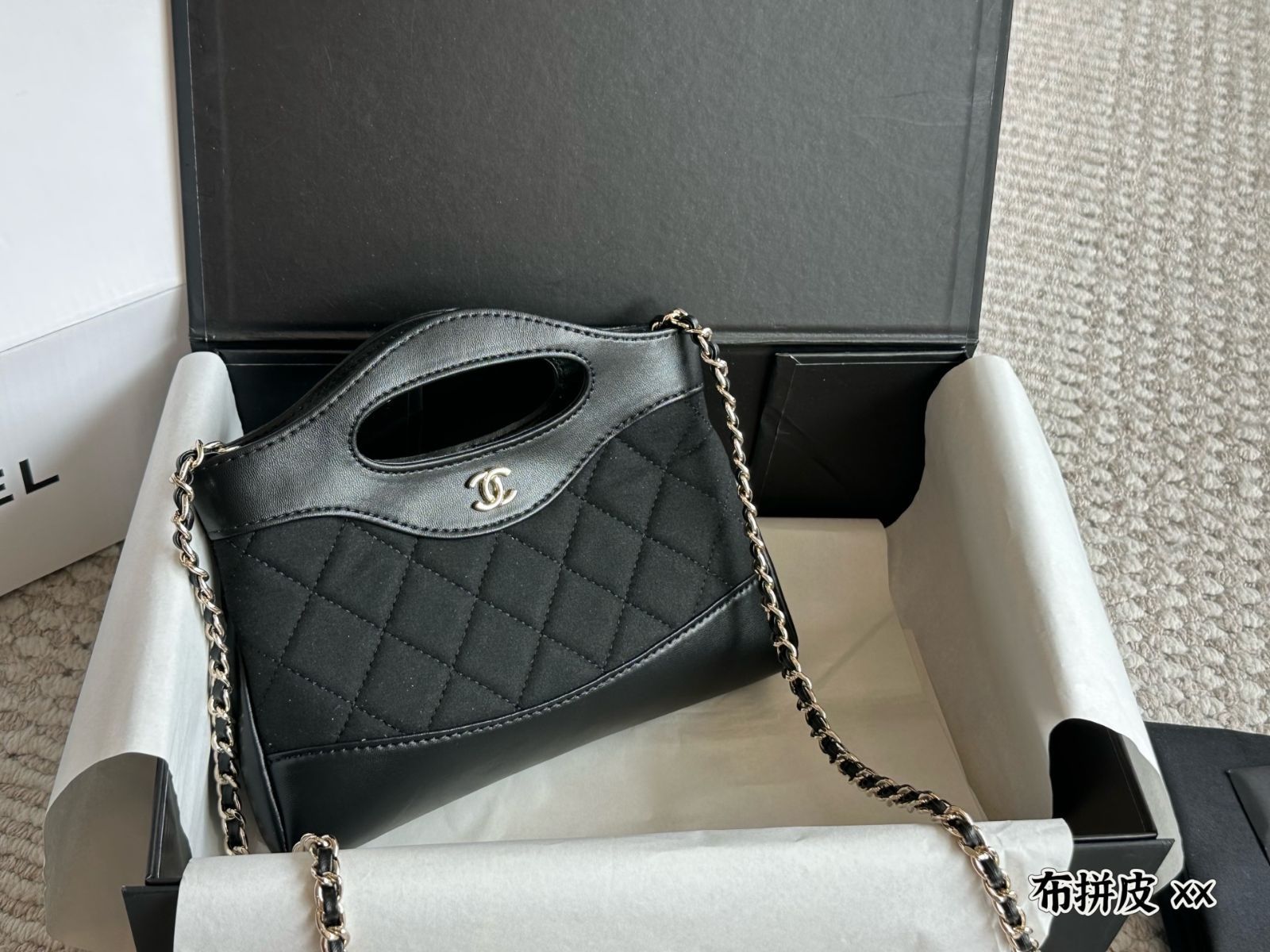 【今日特価】Chanel 23A ミニ 31 バッグ 22×23×5.5cm-WTO輸入