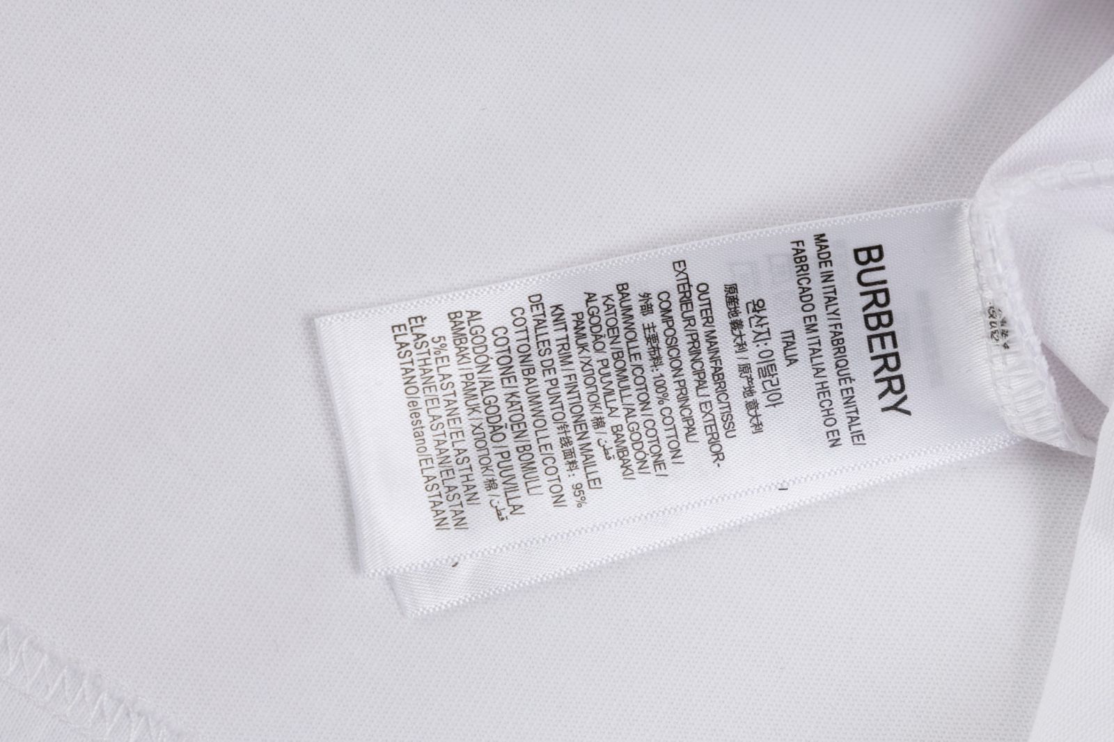 【今日特価】BURBERRY 25SS 刺繍ロゴ シャツ 【今日特価】BURBERRY 25SS 刺繍ロゴ シャツ