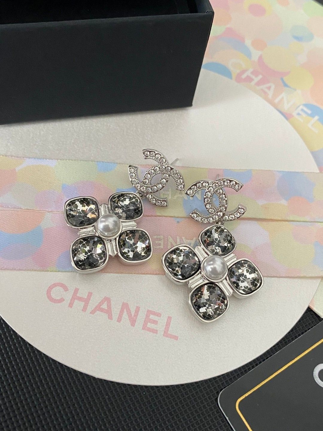 【今日特価】Chanel ヴィンテージ ダブル C ピアス 送料無料！在庫限定セール価格-MM輸入