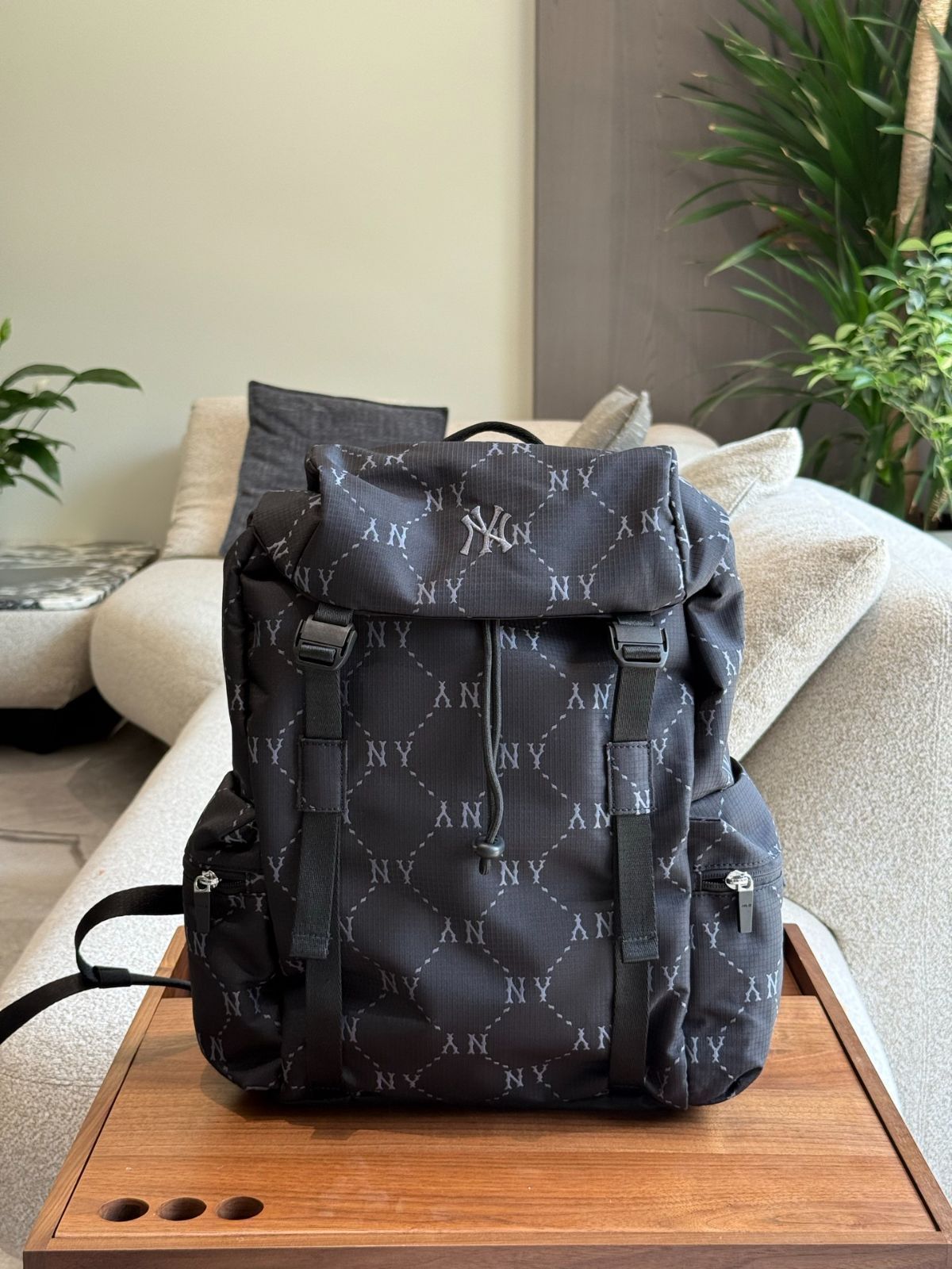 【今日特価】MLB ダブルショルダーバッグ - MLB Lightweight Double Shoulder Bag 30×37cm 12,580円