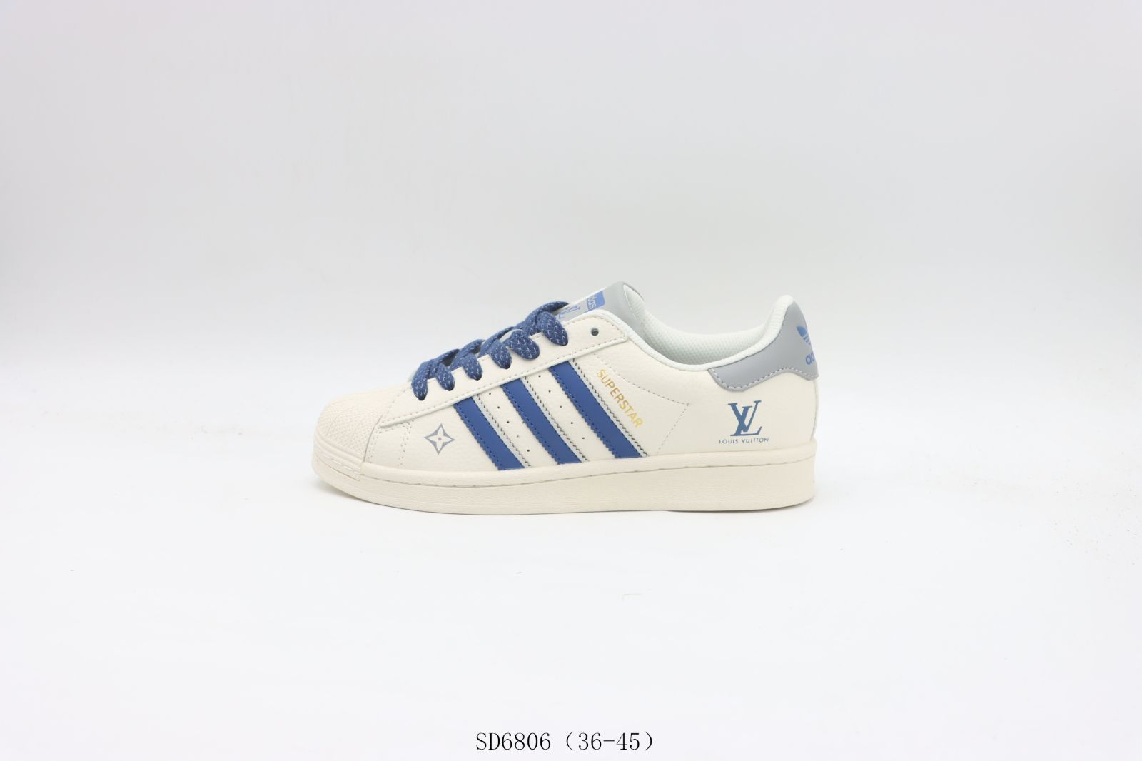 【今日特価】アディダス Adidas スケートシューズ lvSD6806 ホワイト & ブルー