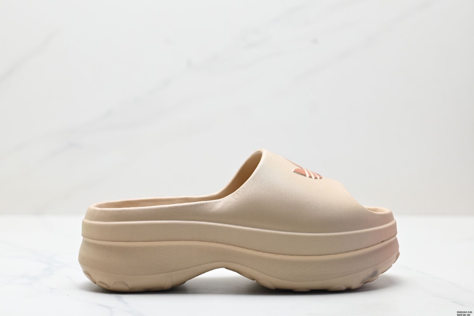 【今日特価】Adidas Originals AdiFOM Stan Stan 送料無料 在庫限定セール価格！